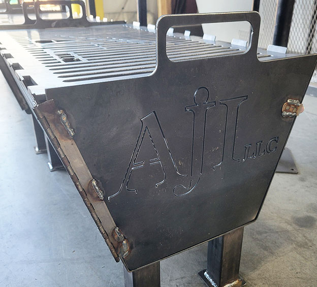CUSTOM BBQ PITS & FIRE PITS